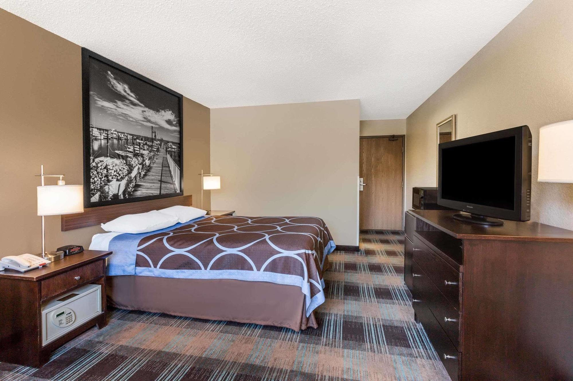 Super 8 By Wyndham Joppa Hotel Екстериор снимка